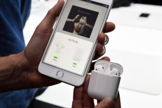 Cara menghubungkan airpods ke iphone