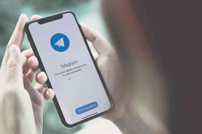 Cara cari film di telegram android