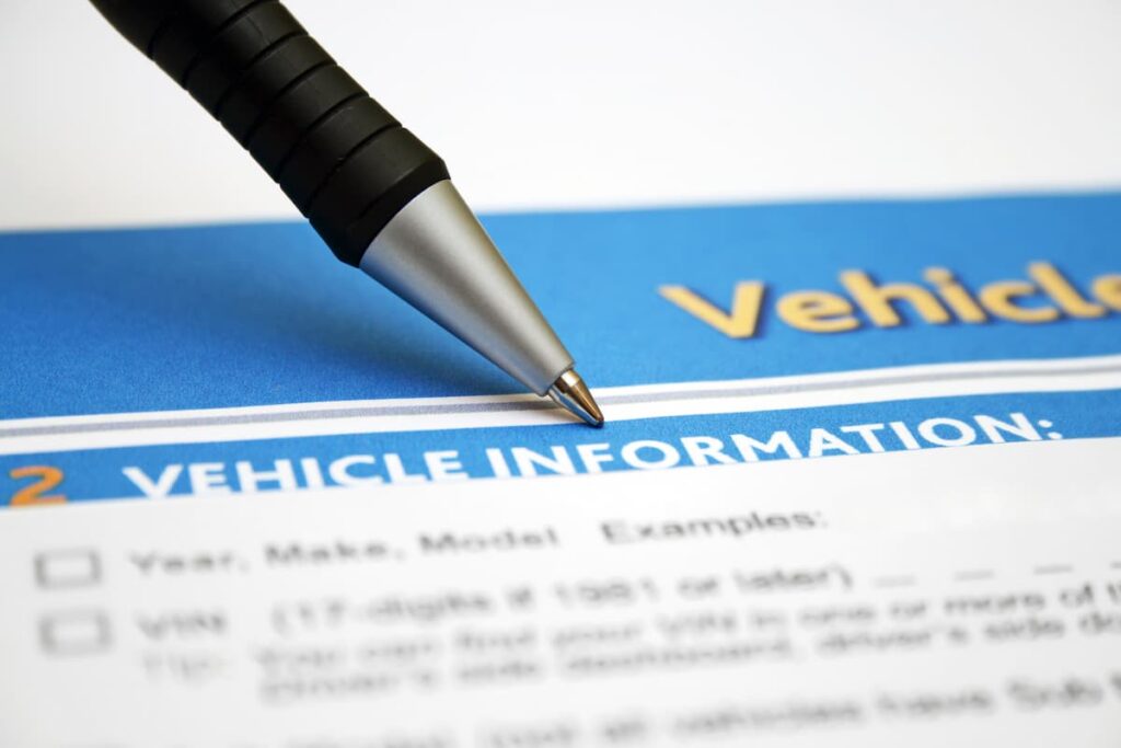 Does car insurance have to match registration state