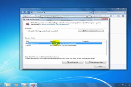 Windows perform defragmentation disk